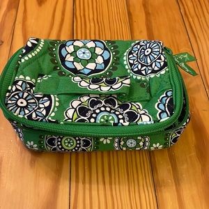 Brand new Vera Jewelry holder. Smoke free home